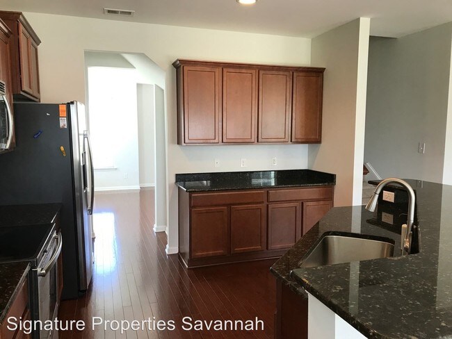 Building Photo - 3 br, 2.5 bath House - 79 Timber Crest Ct