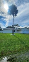 Building Photo - 2404 Pine Tree Dr