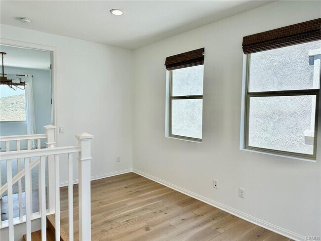 Foto del edificio - 3162 Ivy Wy