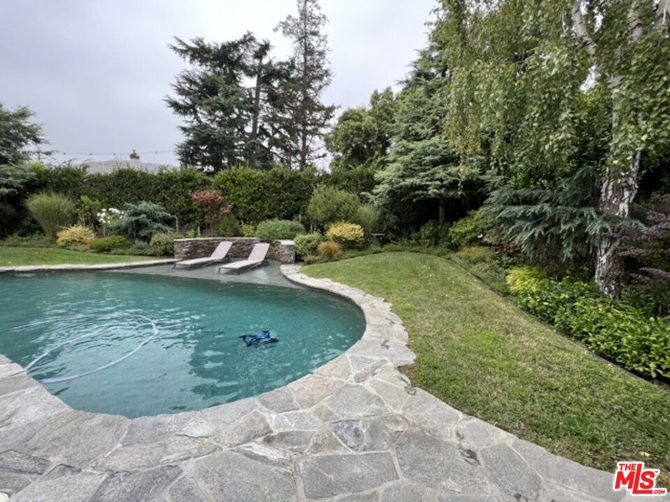 Primary Photo - 163 Limestone Rd