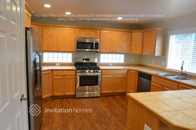 Foto del edificio - 8602 126 St Ct E
