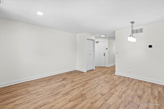 Building Photo - 36 Gant Cir