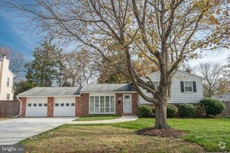 Building Photo - 5931 Peverill Dr