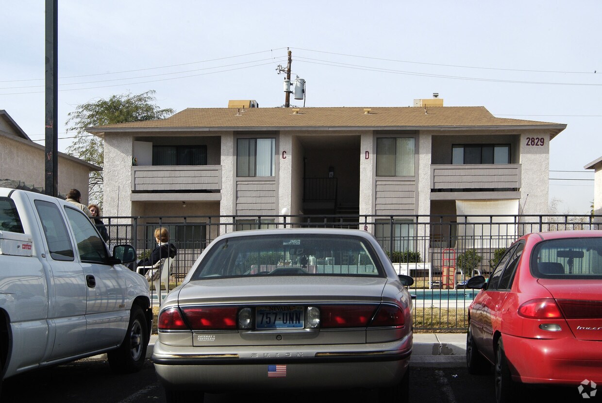 Foto del edificio - 2829 Wheelwright Dr