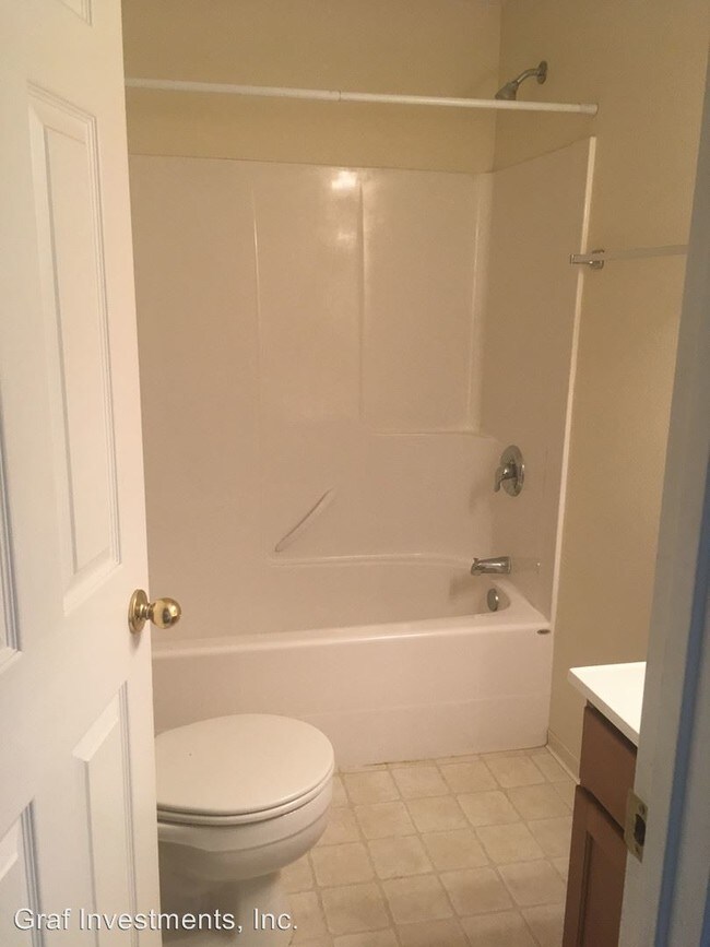 Building Photo - 3 br, 2 bath House - 1690 Reservoir Loop