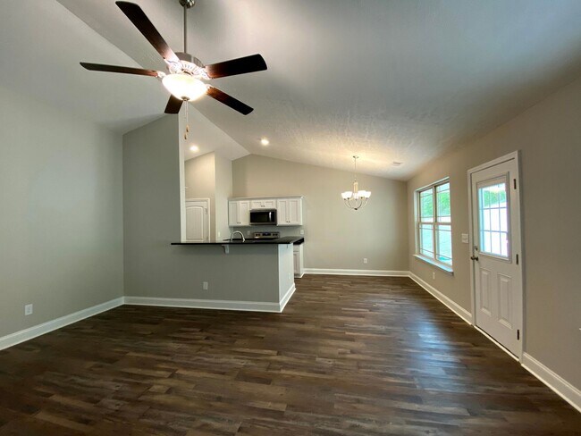 Foto del edificio - Spacious & Modern Home for Rent - One Leve...