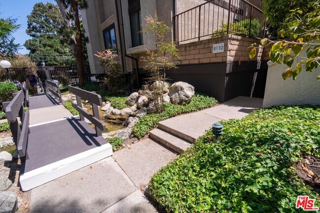 Foto del edificio - 8110 Manitoba St