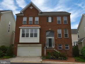 Building Photo - 4281 Kearney Ln