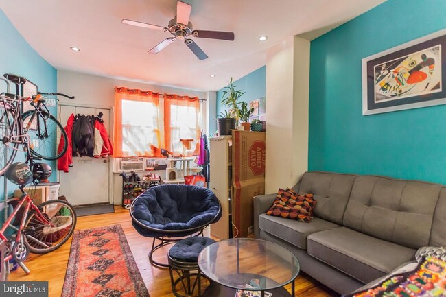 Foto del edificio - 639 Bainbridge St
