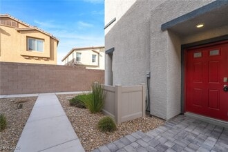 Building Photo - 12743 Epperly St