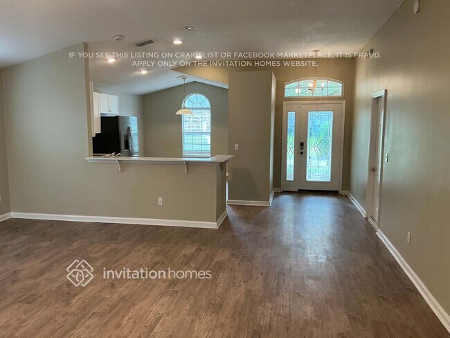 Foto del edificio - 601 Sweetwater Pl