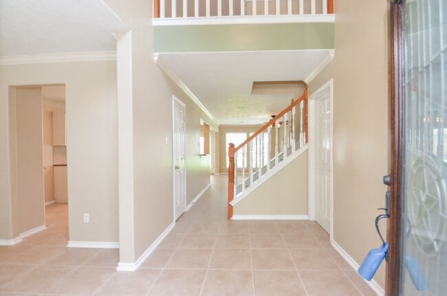 Building Photo - 15323 Ochre Leaf Trail