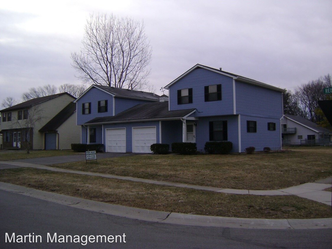 Primary Photo - 6057-6059 Red Oak Dr