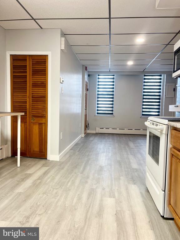 Building Photo - 1304 Jackson St