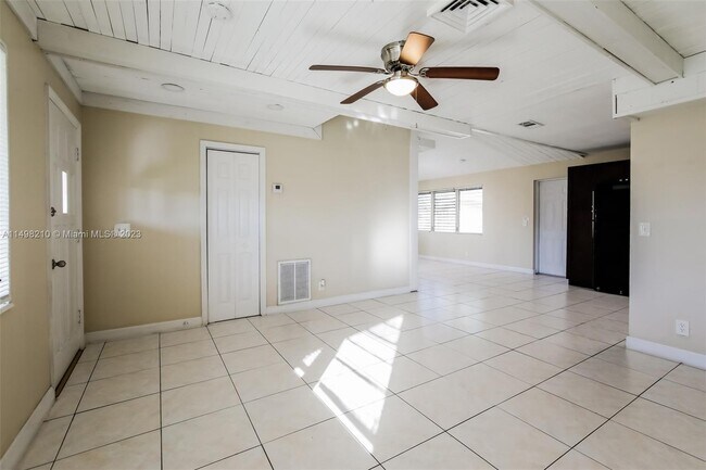 Foto del edificio - 1172 SW 1st Terrace