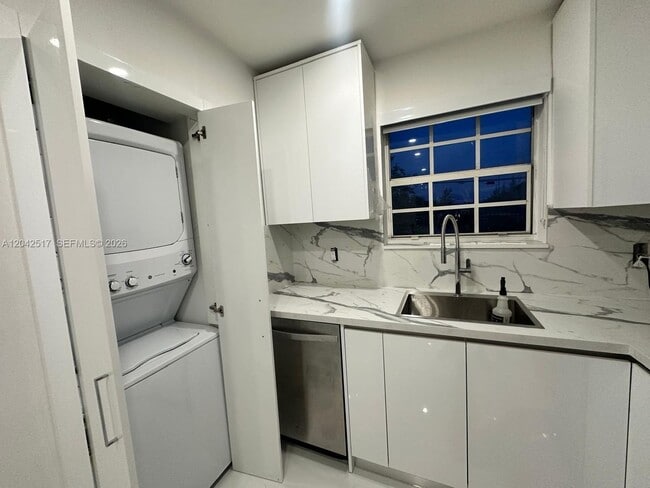 Photo - 1270 NW 111th Street 0, Miami, FL 33167 - 4037 House