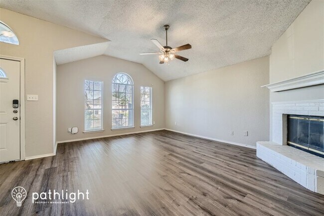Building Photo - 6105 Seese Dr