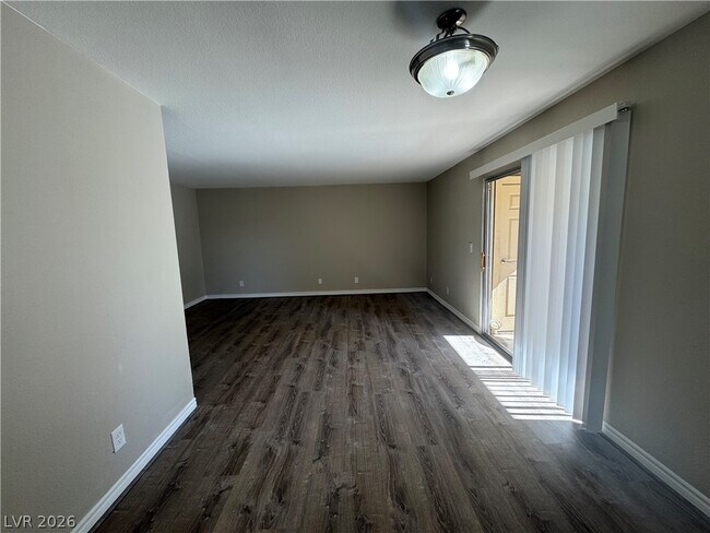 Foto del edificio - 5471 Indian River Dr