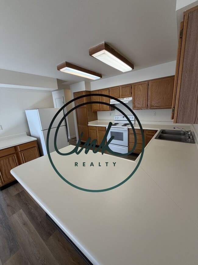 Building Photo - PA101-101 Palmer