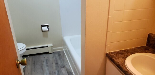 Foto del edificio - 1003 Prospect St