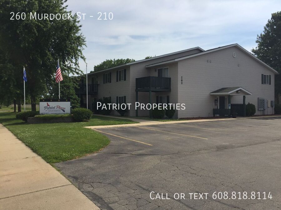 Primary Photo - 260 Murdock St