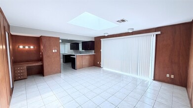 Building Photo - 11119 Atwell Dr