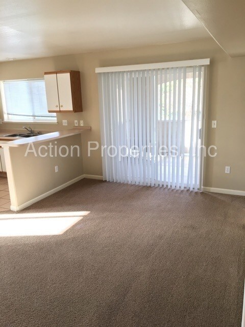 Primary Photo - 835 H St