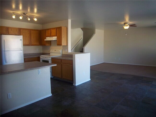 Building Photo - 16090 W Larkspur Dr