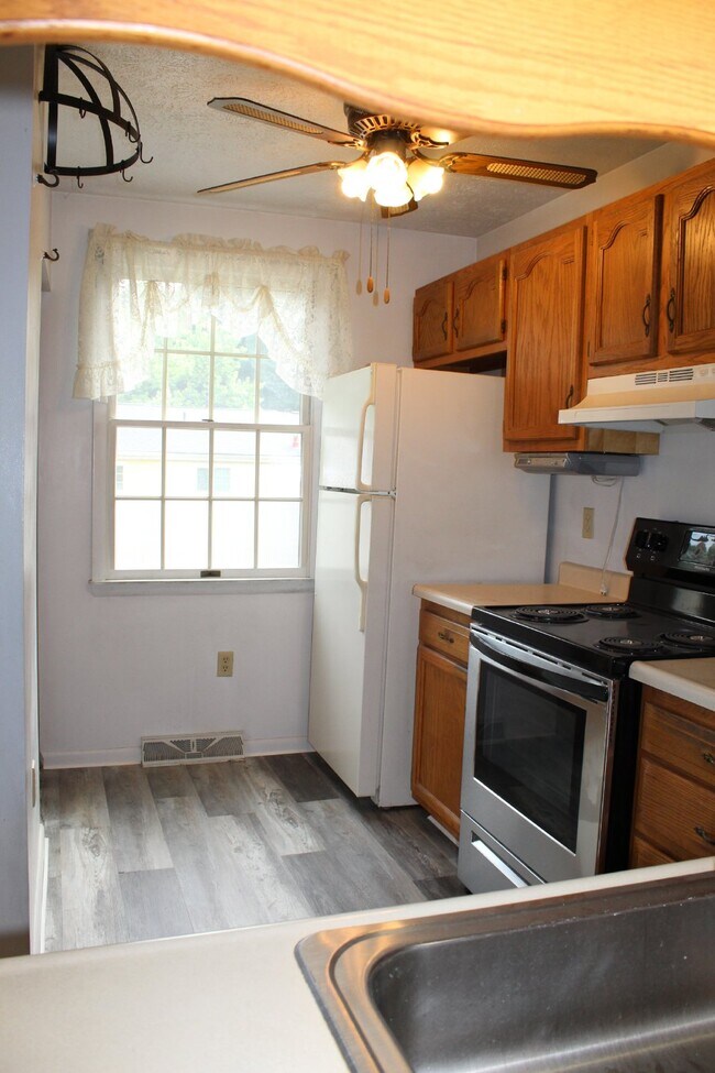 Foto del edificio - Adorable 2 Bedroom Townhome in Baldwin