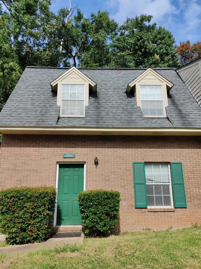 Building Photo - 2366 Gregory Dr