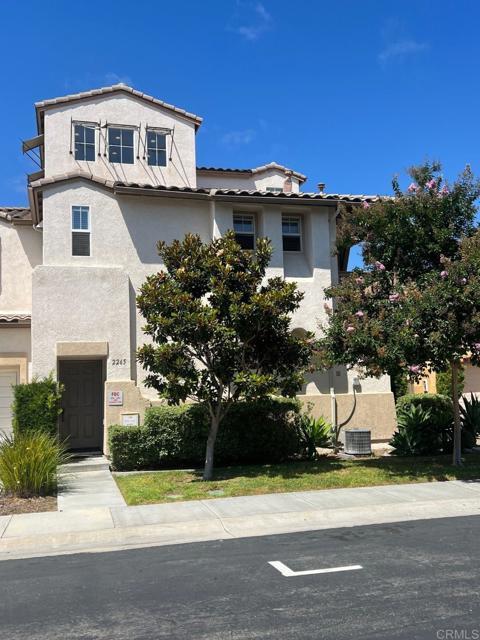 Building Photo - 2265 Alicante Cove
