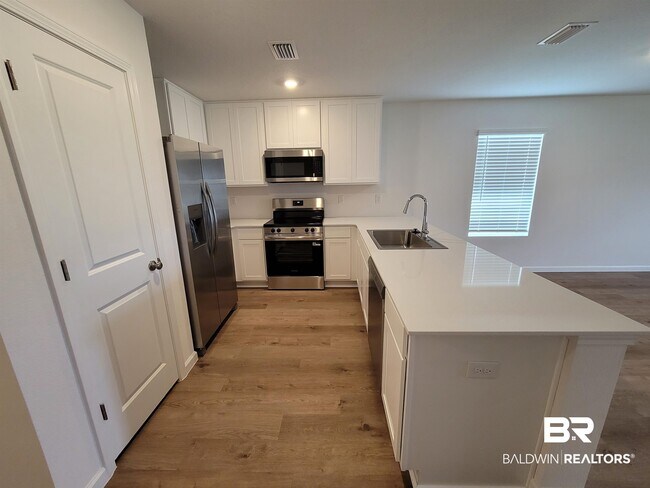 Building Photo - 15417 Furlong Lp
