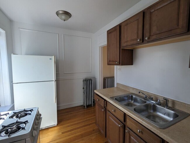 Foto del edificio - 2649 N Spaulding Ave