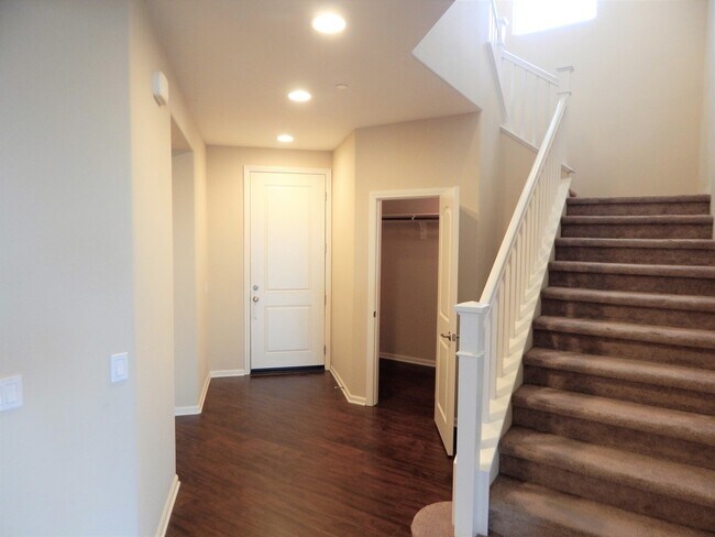 Foto del edificio - 36500 Acanthus Dr