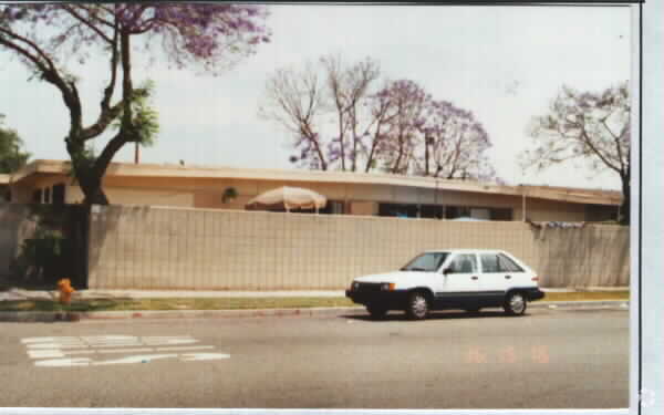 Foto del edificio - 7521 Fillmore Dr