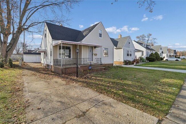 Building Photo - 2531 North Ave