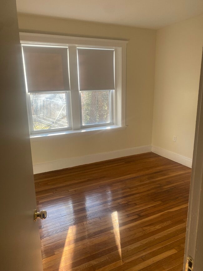 Building Photo - 1626 Commonwealth Ave