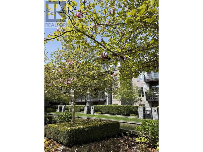 Building Photo - 5777-5777 Birney Ave