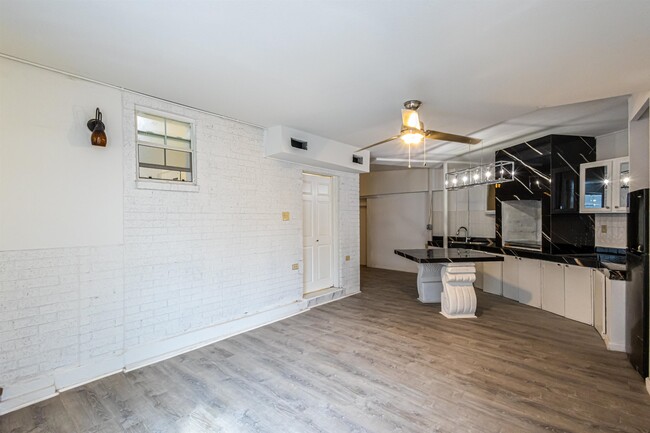 Foto del edificio - 1420 Corpus Christi St