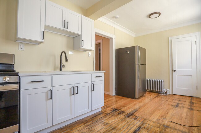 Foto del edificio - 4019 W School St