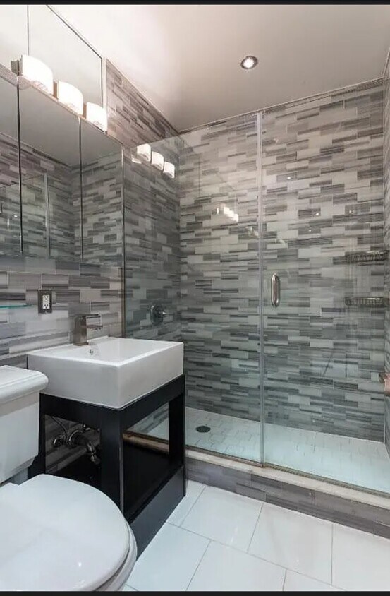 Foto del edificio - W. 128th St, 7th Ave