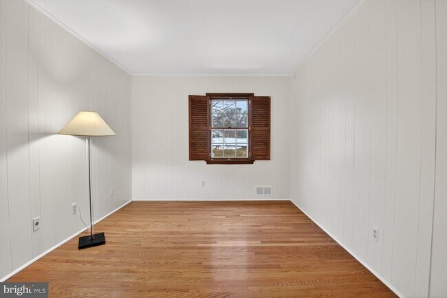 Foto del edificio - 4709 River Rd