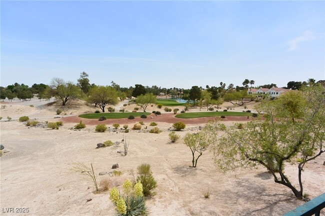 Building Photo - 7645 Rolling View Dr