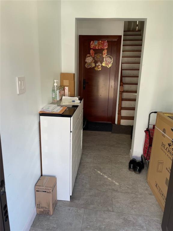 Foto del edificio - 2555 E 28th St