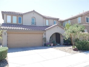 Building Photo - 6051 W Dewey Dr