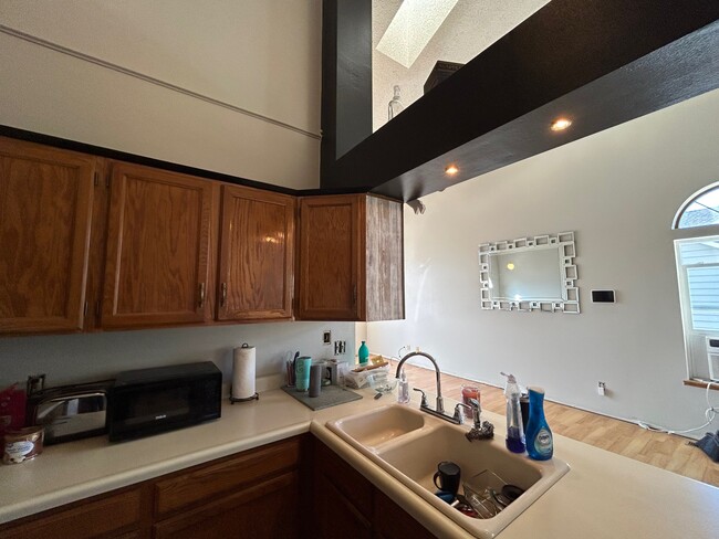 Foto del edificio - 8440 Sweetgum Terrace