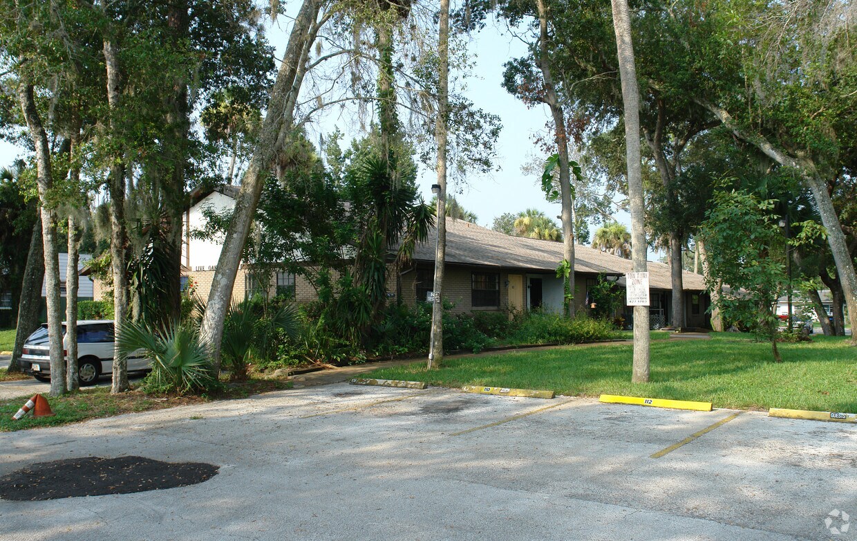 Foto del edificio - 526 Live Oak St