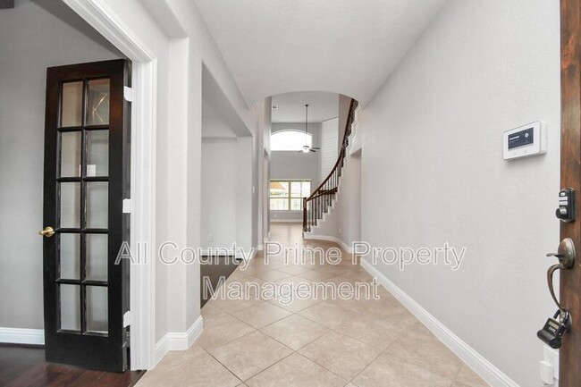 Foto del edificio - 1715 Dominion Heights Ln