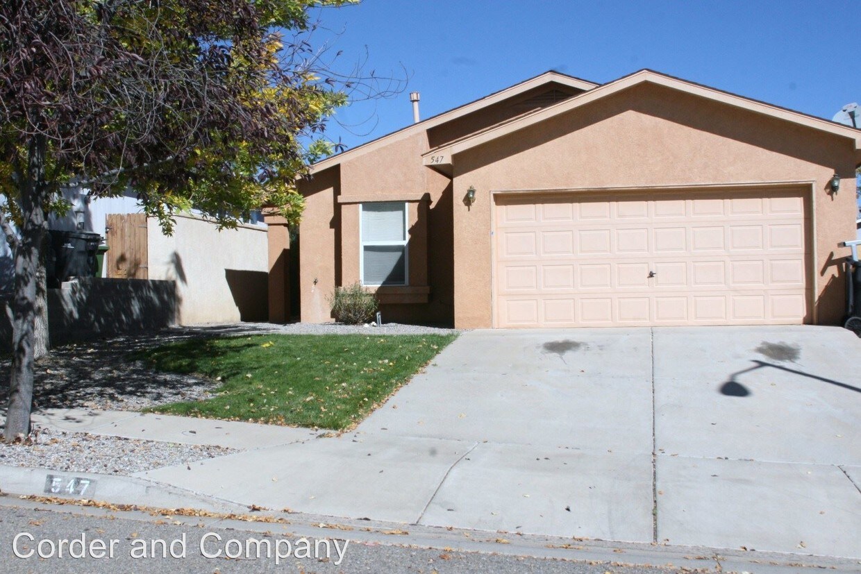 Primary Photo - 547 Sedona Meadows Dr NE