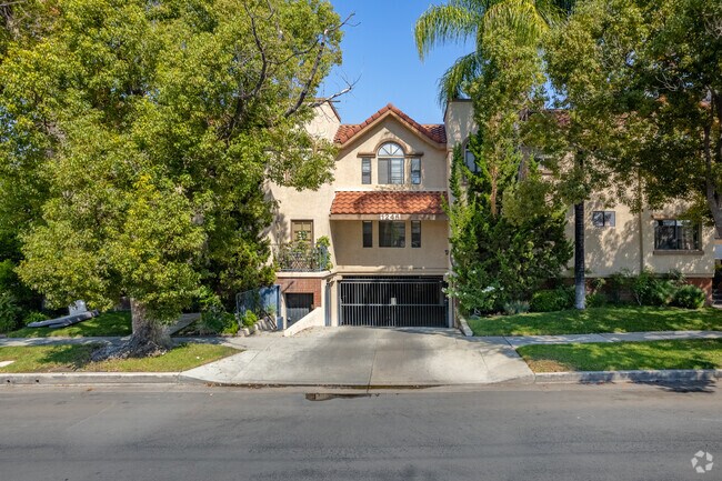 Building Photo - 1245 Orange Grove Ave